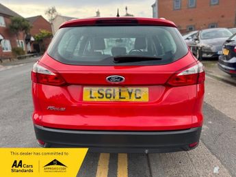 Ford Focus 1.6 Zetec Powershift Euro 5 5dr