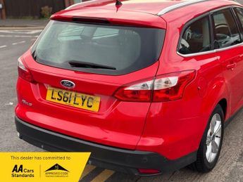 Ford Focus 1.6 Zetec Powershift Euro 5 5dr