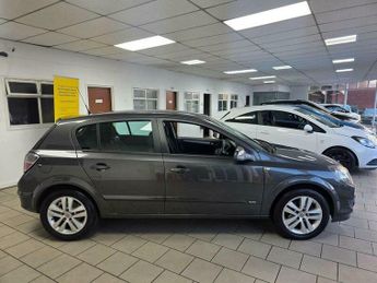 Vauxhall Astra 1.4i 16v SXi 5dr