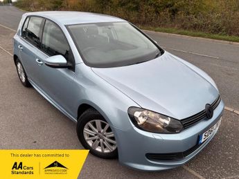 Volkswagen Golf TDi 1.6 TDI S BLUEMOTION DIESEL £35 TAX SAT NAV CHEAP FAMILY CAR 1 Y