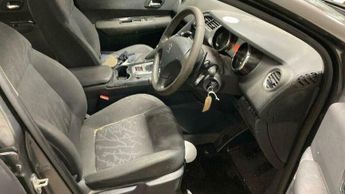 Peugeot 3008 1.6 e-HDi Active EGC Euro 5 (s/s) 5dr