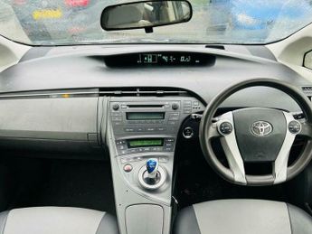 Toyota Prius 1.8 VVT-h T3 CVT Euro 5 (s/s) 5dr