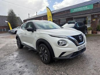 Nissan Juke DIG-T ACENTA. VERY LOW MILEAGE, ALMOST BRAND NEW, 1 OWNER
