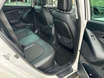 Hyundai IX35 2.0 CRDi Premium Auto 4WD Euro 5 5dr