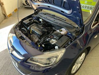 Vauxhall Astra 1.6 16v SRi Auto Euro 5 5dr