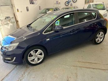 Vauxhall Astra 1.6 16v SRi Auto Euro 5 5dr
