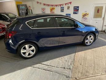 Vauxhall Astra 1.6 16v SRi Auto Euro 5 5dr