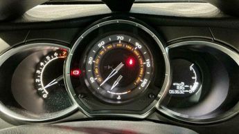 DS AUTOMOBILES 3 1.2 PureTech Chic Euro 6 3dr