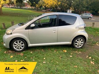 Toyota AYGO VVT-I MODE AC