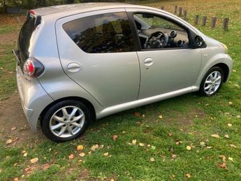 Toyota AYGO VVT-I MODE AC