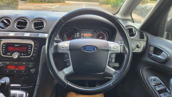 Ford S-Max TITANIUM TDCI