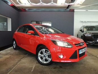 Ford Focus 1.6 Zetec Powershift Euro 5 5dr