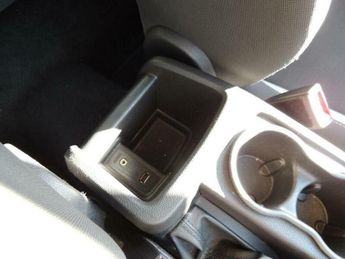 Ford Focus 1.6 Zetec Powershift Euro 5 5dr