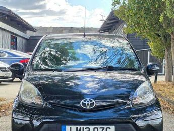 Toyota AYGO 1.0 VVT-i Fire Euro 5 5dr