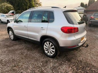 Volkswagen Tiguan 2.0 TDI BlueMotion Tech Match DSG 4WD Euro 5 (s/s) 5dr