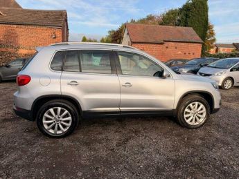 Volkswagen Tiguan 2.0 TDI BlueMotion Tech Match DSG 4WD Euro 5 (s/s) 5dr