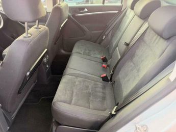 Volkswagen Tiguan 2.0 TDI BlueMotion Tech Match DSG 4WD Euro 5 (s/s) 5dr