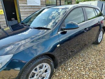 Vauxhall Insignia 2.0 CDTi ecoFLEX Design Nav Sports Tourer Euro 5 (s/s) 5dr