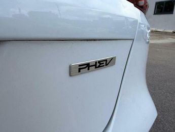 Kia Ceed 1.6 GDi 8.9kWh 3 DCT Euro 6 (s/s) 5dr