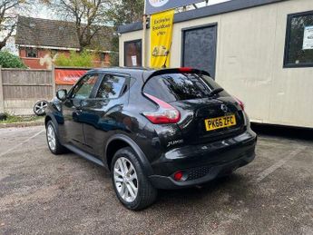 Nissan Juke 1.6 N-Connecta XTRON Euro 6 5dr