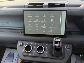 Land Rover Defender 3.0 P400 MHEV X SUV 5dr Petrol Auto 4WD Euro 6 (s/s) (400 ps)