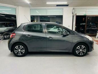 Peugeot 208 1.2 VTi Access+ Euro 5 5dr