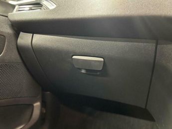 Peugeot 208 1.2 VTi Access+ Euro 5 5dr