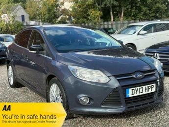 Ford Focus 1.0T EcoBoost Zetec Euro 5 (s/s) 5dr