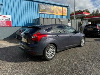 Ford Focus 1.0T EcoBoost Zetec Euro 5 (s/s) 5dr