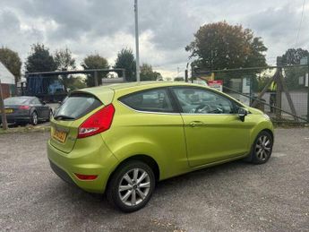 Ford Fiesta 1.6 TDCi Zetec S Hatchback 3dr Diesel Manual (110 g/km, 89 bhp)