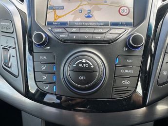 Hyundai I40 1.7 CRDi Style Estate 5dr Diesel Auto Euro 5 (136 ps)