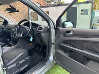 Ford Focus TITANIUM