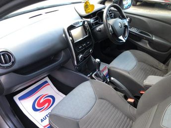 Renault Clio DYNAMIQUE S MEDIANAV DCI