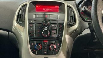 Vauxhall Astra 1.6 16v Exclusiv Auto Euro 5 5dr