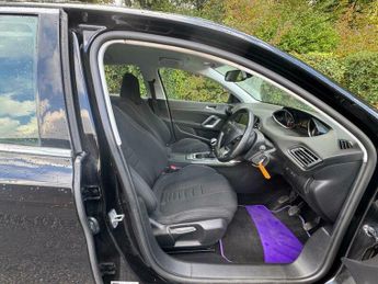 Peugeot 308 1.6 HDi Allure Euro 5 (s/s) 5dr
