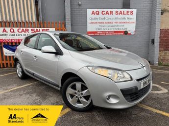Renault Megane DYNAMIQUE TOMTOM VVT