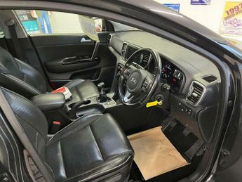 Kia Sportage 1.7 CRDi 3 Euro 6 (s/s) 5dr