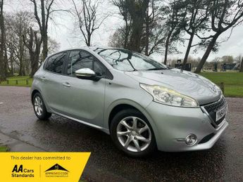Peugeot 208 1.2 VTi PureTech Style Euro 5 5dr