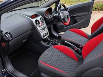 Vauxhall Corsa SRI AC