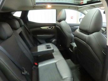 Nissan Qashqai 1.3 DIG-T Tekna DCT Auto Euro 6 (s/s) 5dr