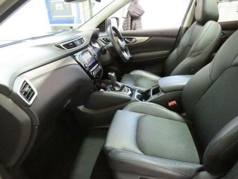 Nissan Qashqai 1.3 DIG-T Tekna DCT Auto Euro 6 (s/s) 5dr