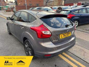 Ford Focus 1.6 Titanium Powershift Euro 5 5dr