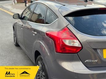 Ford Focus 1.6 Titanium Powershift Euro 5 5dr