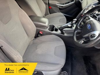 Ford Focus 1.6 Titanium Powershift Euro 5 5dr