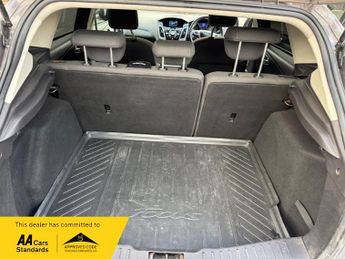 Ford Focus 1.6 Titanium Powershift Euro 5 5dr