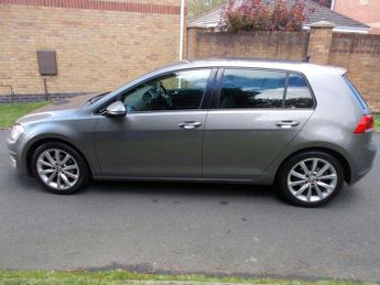 Volkswagen Golf 2.0 TDI BlueMotion Tech GT Hatchback 5dr Diesel DSG Euro 6 (s/s)