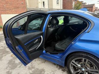 BMW 3 SERIES 2.0 320d M Sport Auto xDrive Euro 6 (s/s) 4dr