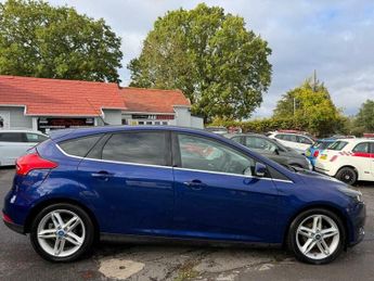 Ford Focus 1.0T EcoBoost Zetec Euro 6 (s/s) 5dr
