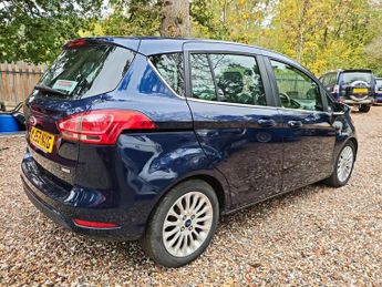 Ford B-Max TITANIUM