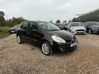 Renault Clio 1.2 16v Dynamique 5dr